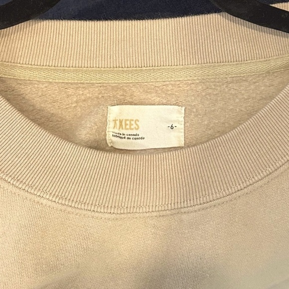 TKEES Latte Core Crewneck / Sweatshirt - Size 6 (US 16-18) - Picture 14 of 16